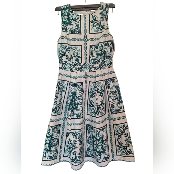 eva mendes for New York & Company Dresses & Skirts - Eva Mendes NY&Co Lined Sleeveless Print A-Line White Green Dress